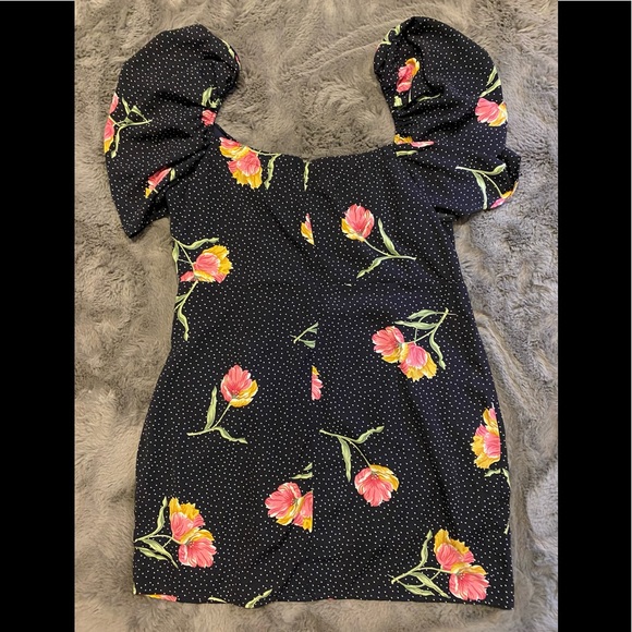 A.Peach fitted off the shoulder dress size 1X - Picture 7 of 10